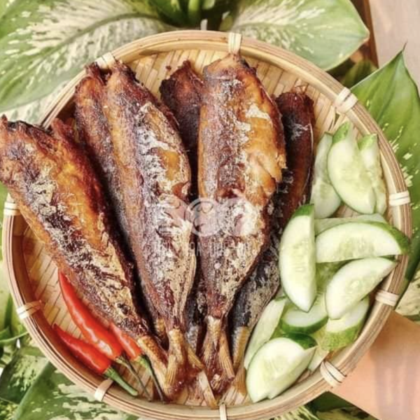 Cá nục một nắng