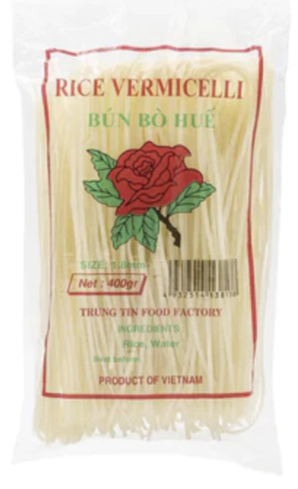 Bún bò Huế hoa hồng